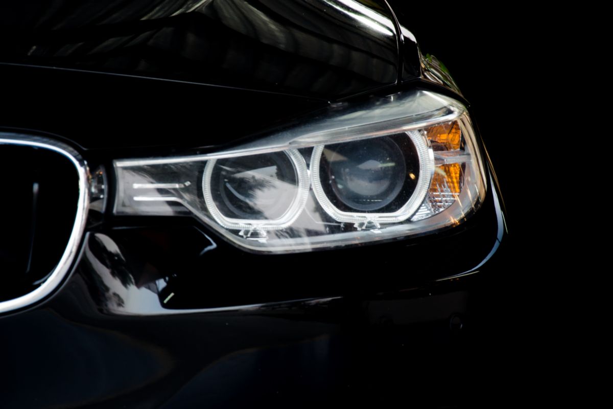 Einbau von Zusatzscheinwerfern – Der große Installationsleitfaden (CAN-Bus) & XBB)