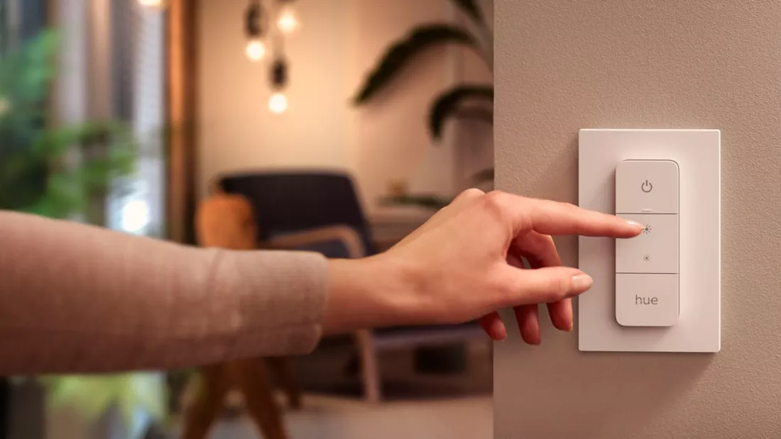 Taklampa Enrave White Ambiance LED 2200–6500K Vit, Philips Hue